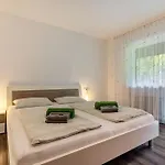 Fuchsmichelhof 3 *